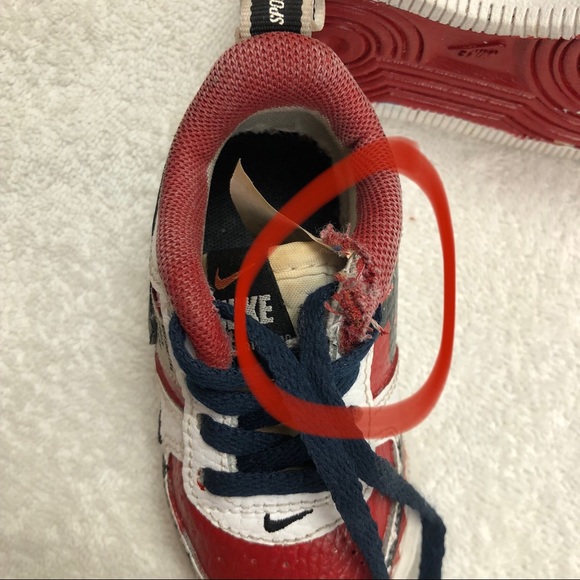 Nike air force 1 baby sneakers white and red Size 4c - Picture 8 of 13